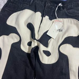 Black Skeleton Mnml jeans
